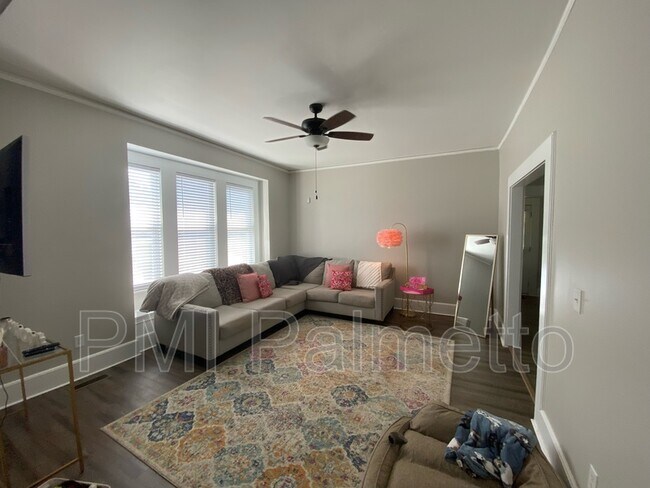 Foto del edificio - 2310 Stark St