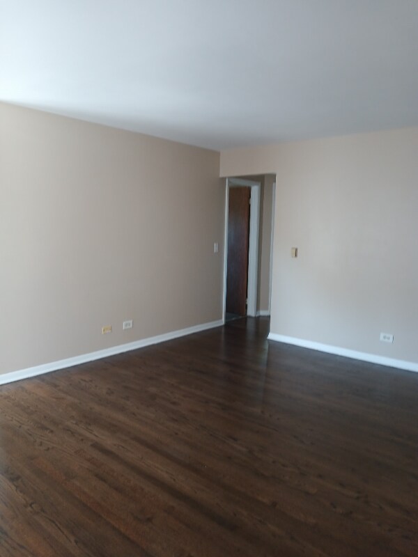 Building Photo - 425 Lincoln Ave