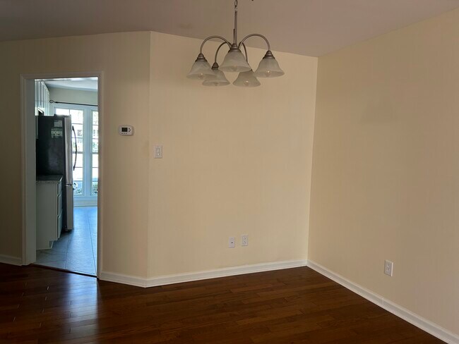 Foto del edificio - 114 Pickett Ln