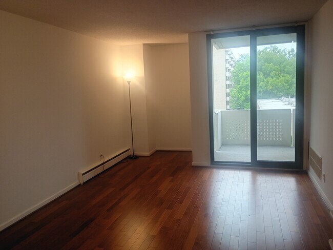 Foto del edificio - 1250 4th St SE
