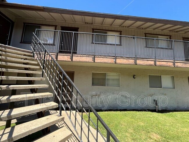 Foto del edificio - 1881 Emma Lee Ln