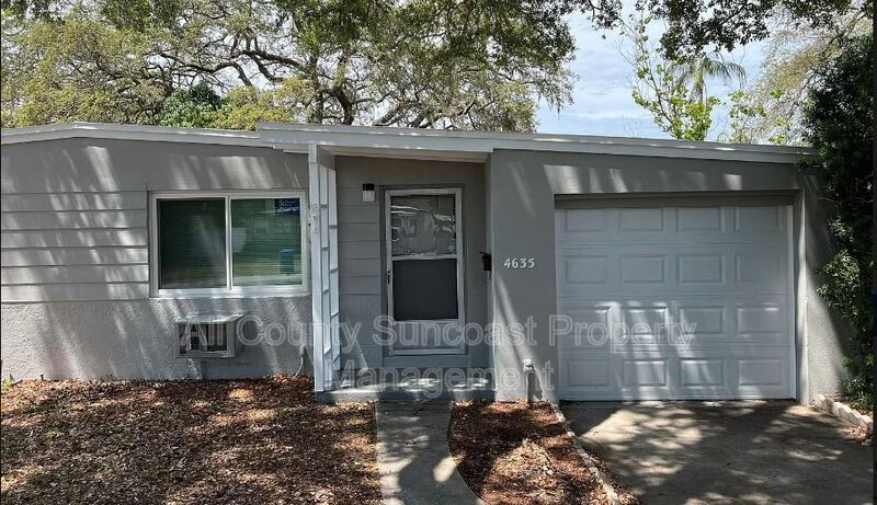 Primary Photo - 4635 28th Ave N