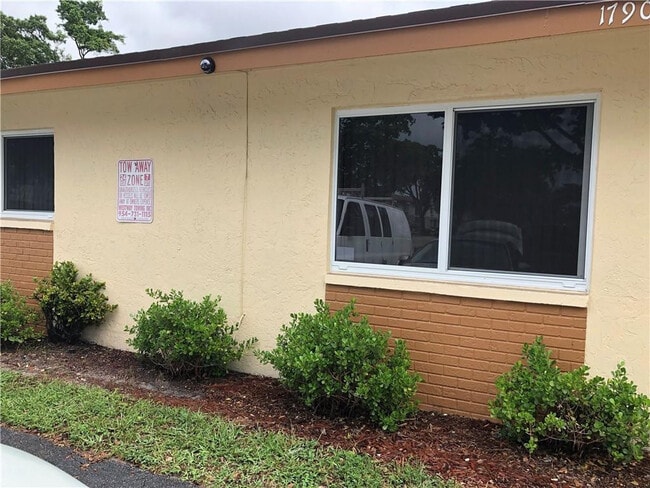 Foto del edificio - 1790 NW 52nd Ave