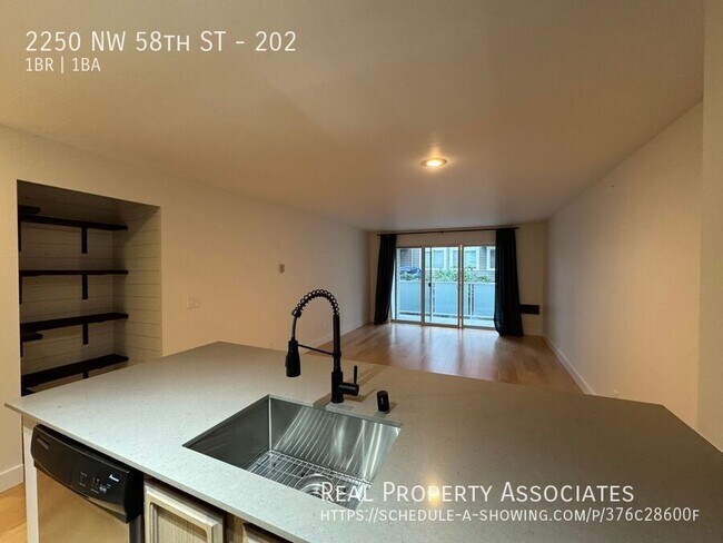 Foto del edificio - 2250 NW 58th St