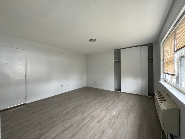 Foto del edificio - 155 Wayne St