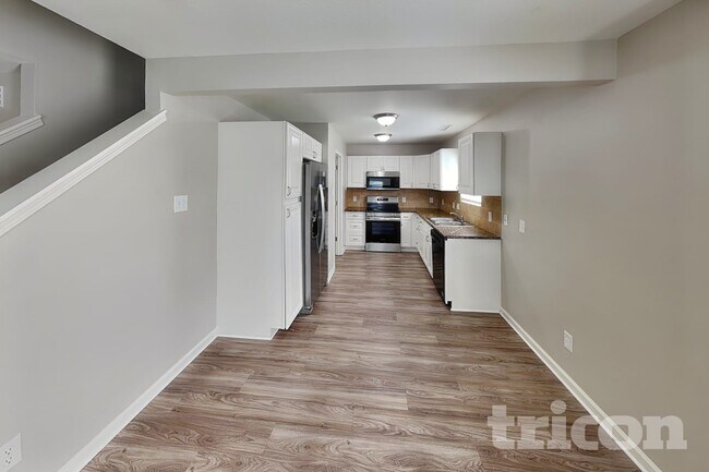 Foto del edificio - 2624 Stream Bank Dr