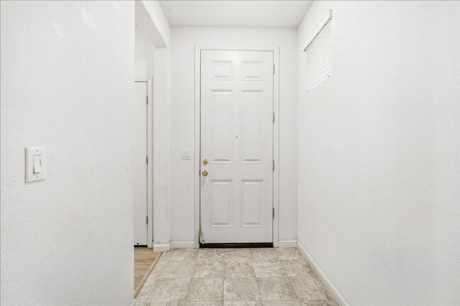 Building Photo - 2924 Bowden Sq Wy