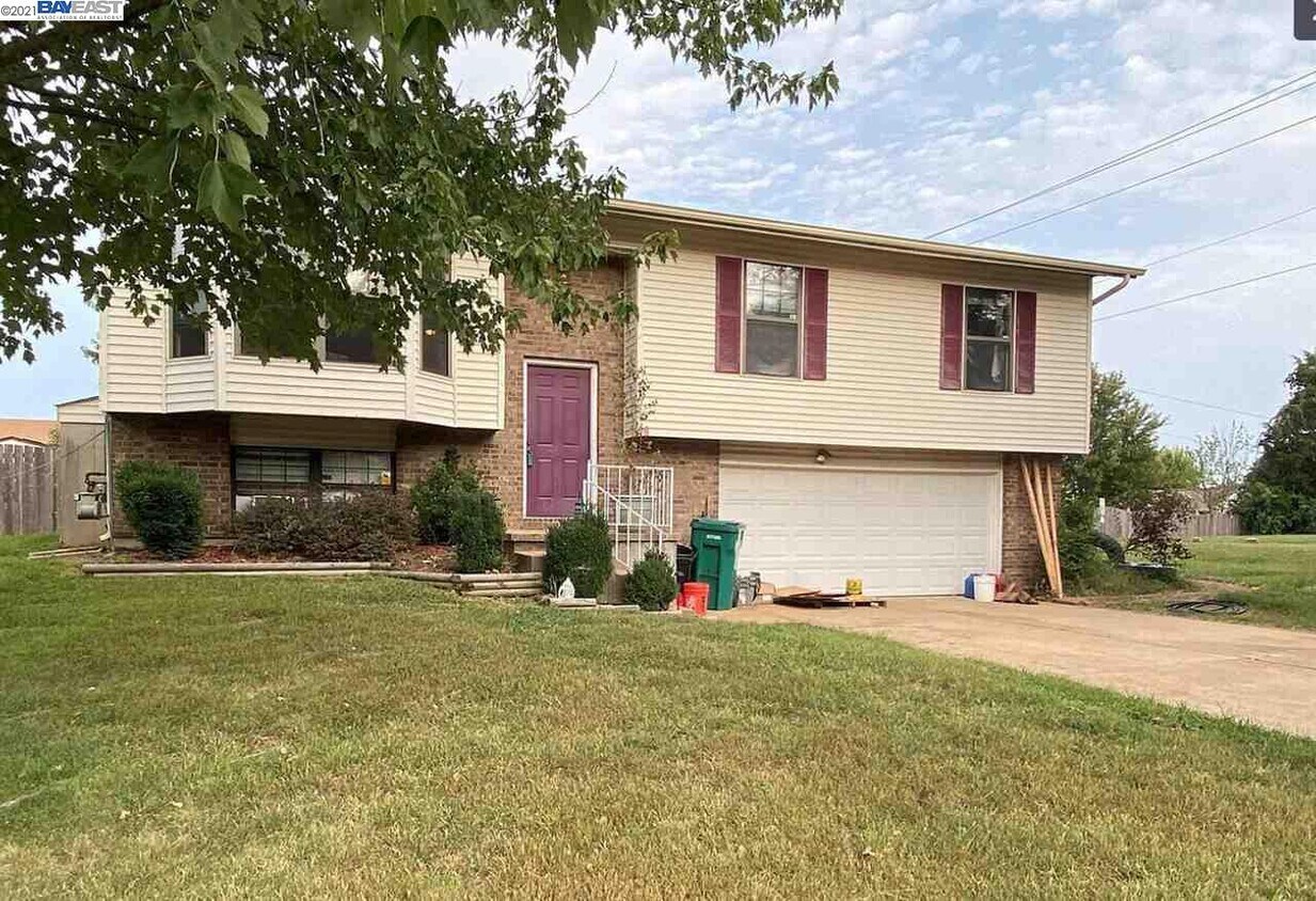 2706 Spring Dr, SALTON CITY, MO 63052 House Rental in SALTON CITY, MO