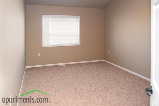 Bedroom - Northridge Estates/Perfect Location