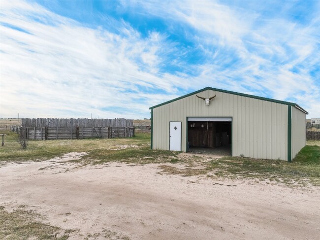 Foto del edificio - 6810 N Ramah Hwy
