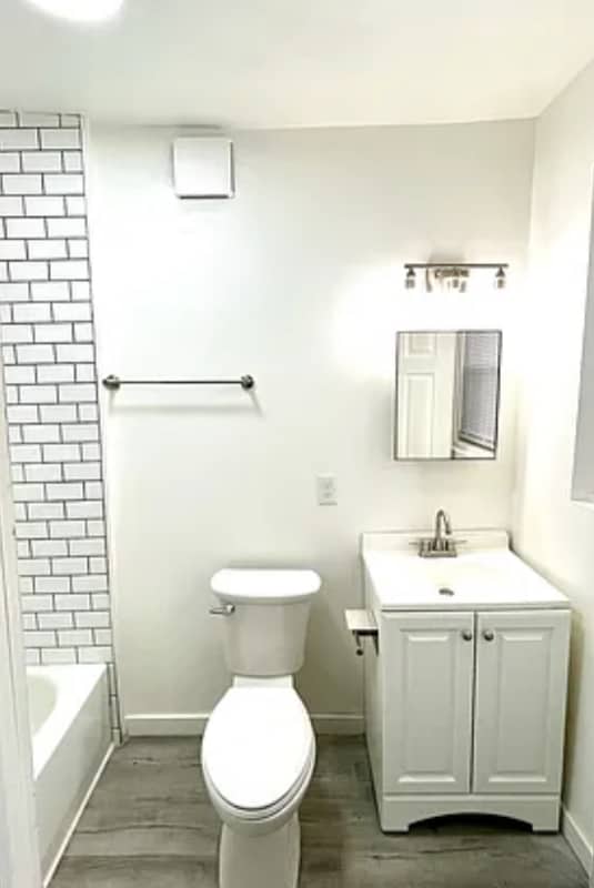 Photo - 2131 Williams Ave Apartment