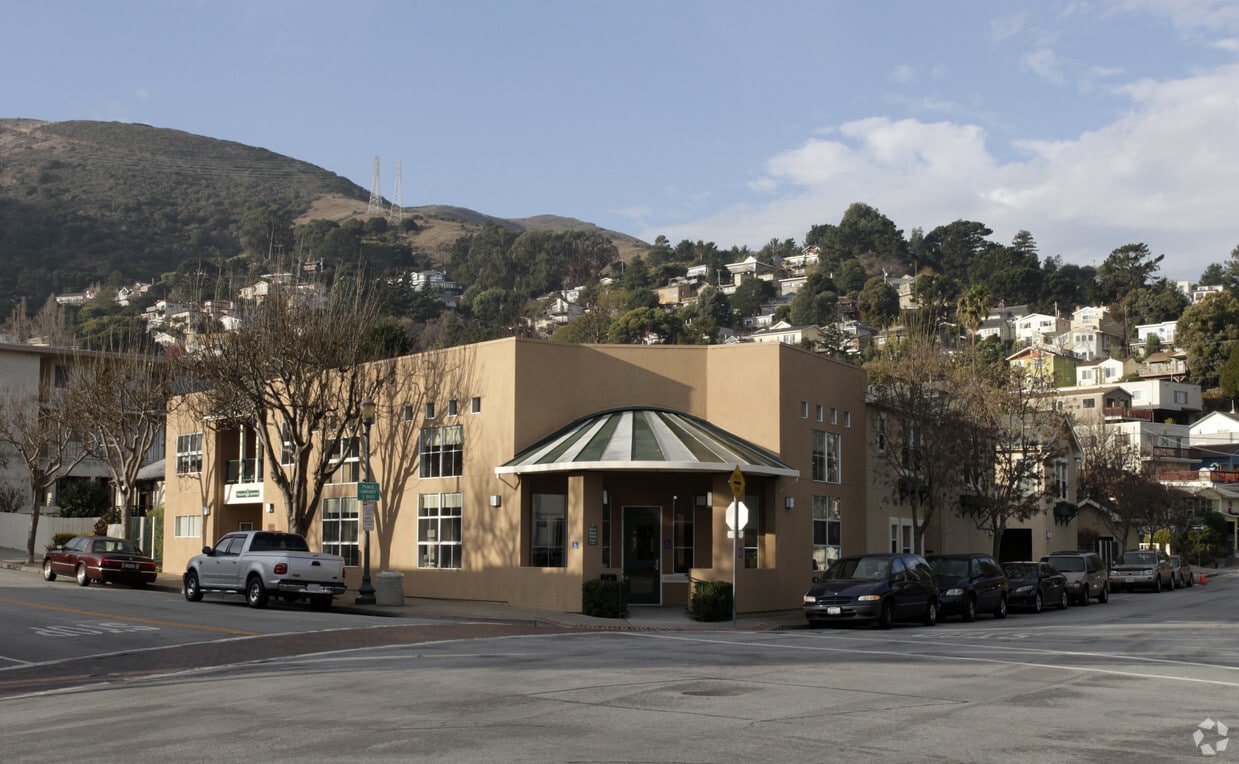 Primary Photo - Visitacion Garden Apartments