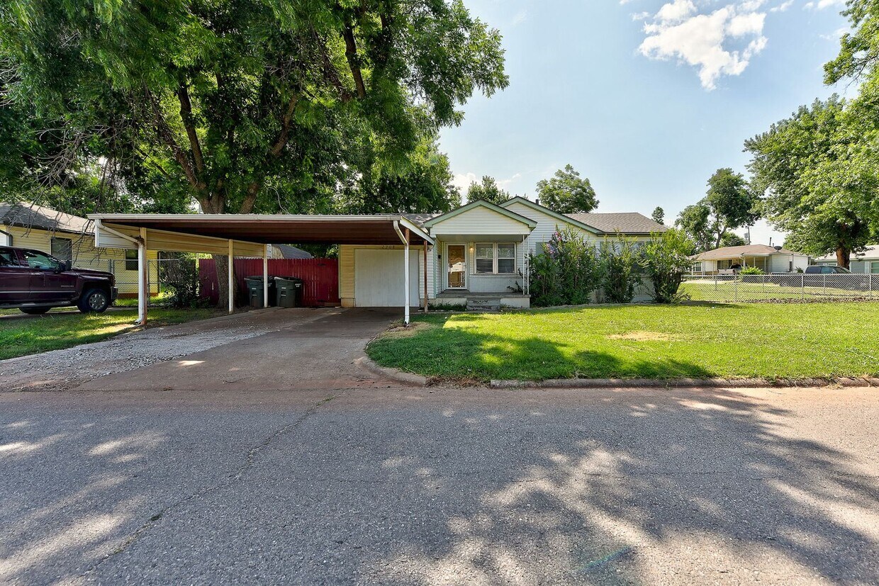 Foto principal - 2308 Glenn Ave