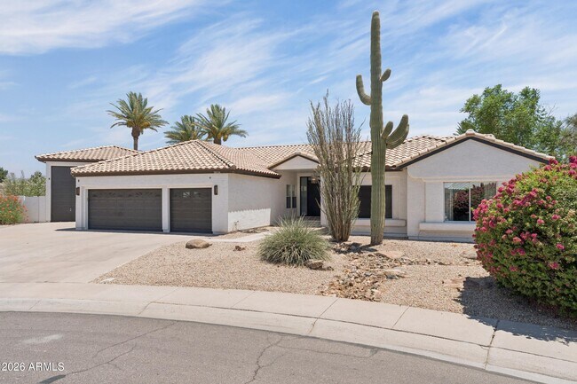 Building Photo - 3016 W Ironwood Cir