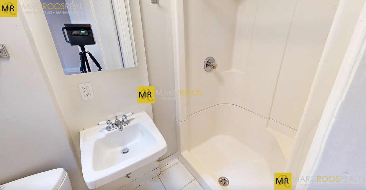 Foto del edificio - 39 Dana St