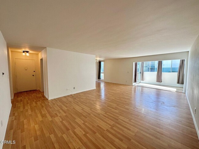 Building Photo - 3700 Dean Dr