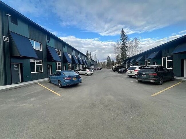 Foto del edificio - Midway Flats, LLC
