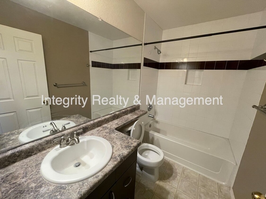 Primary Photo - 6484 Silver Mesa Dr