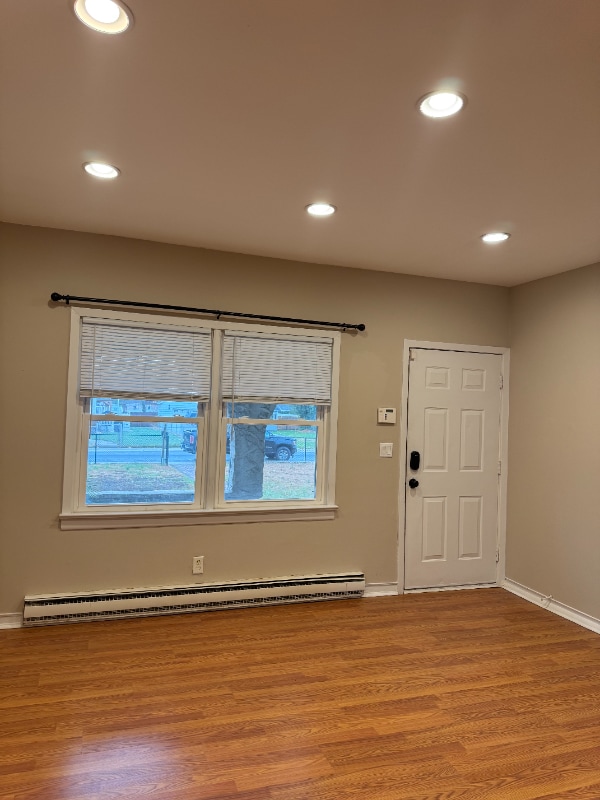 Building Photo - 53 Maple Ave