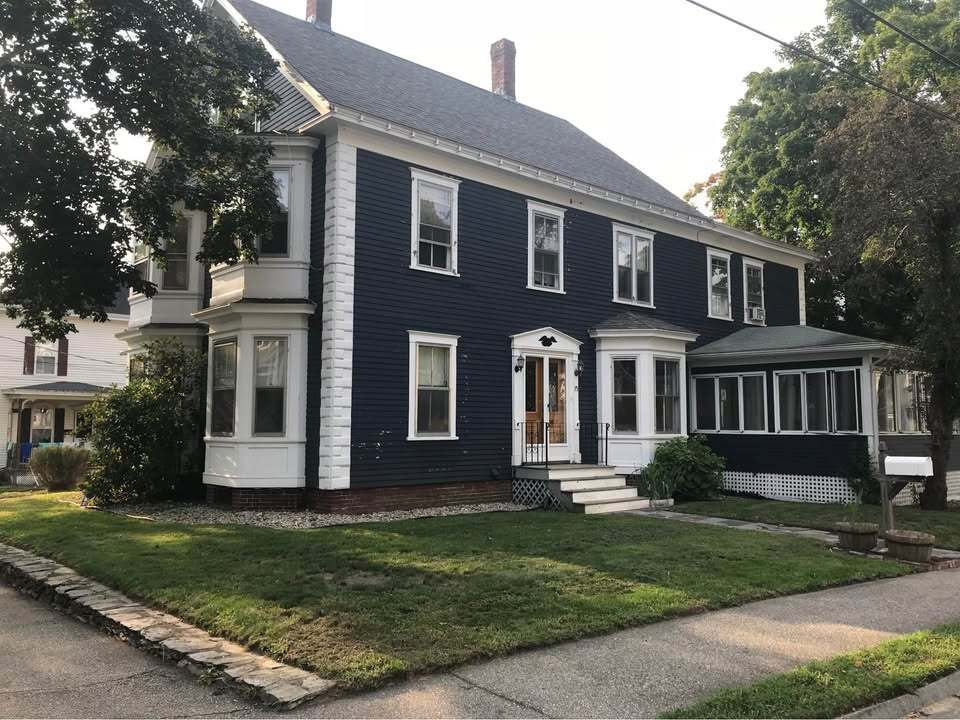 Exterior - 15 W Concord St