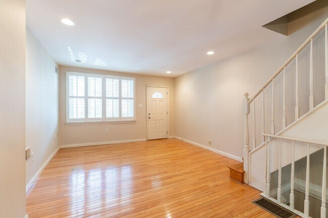 Foto del edificio - Location Location Location beauty near Mar...