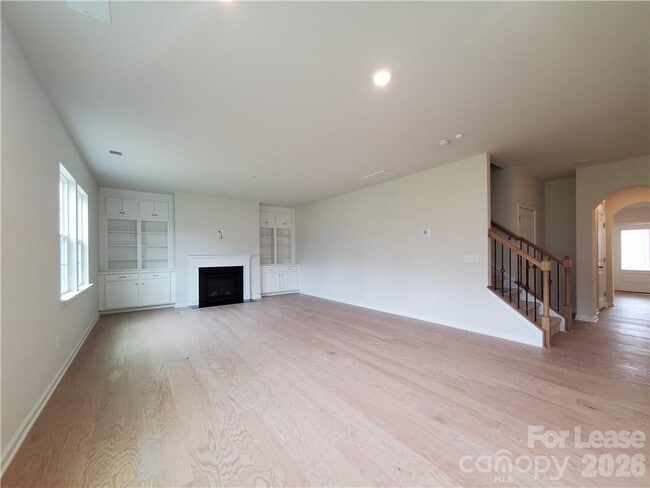 Building Photo - 1009 Gabardine Ln