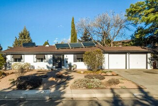 Building Photo - 3907 Solano Pl NE