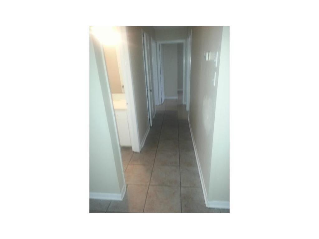 Foto del edificio - 5601 Tanglewood Dr