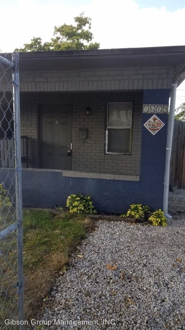 Foto del edificio - 1619 NW 6th Pl
