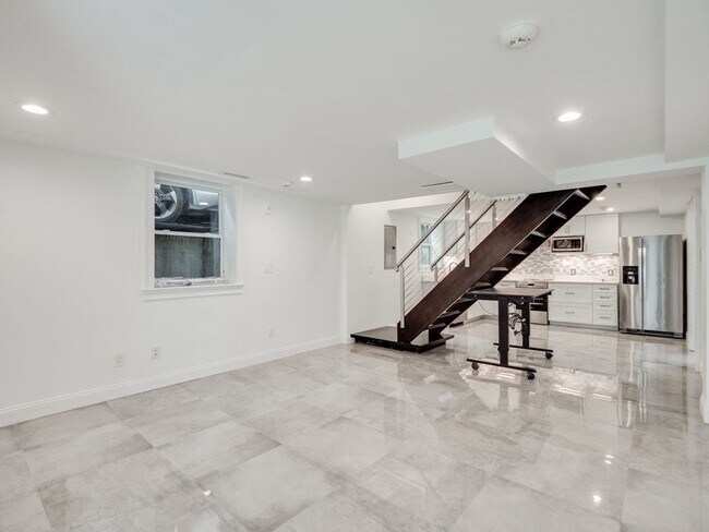 Foto del edificio - 390 Medford St