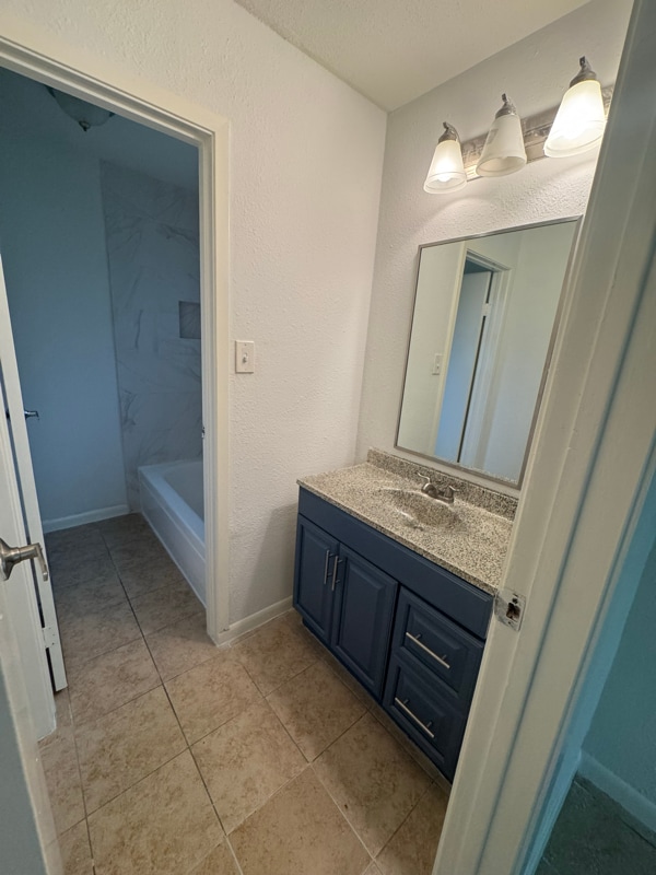 Foto del edificio - 4031 Briarglen Dr