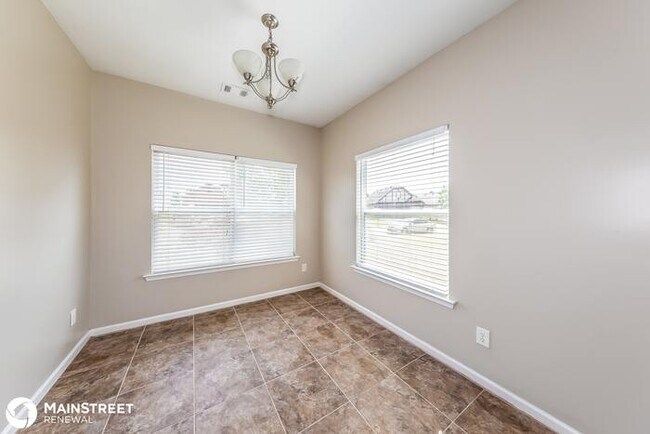 Building Photo - 4755 Rosser Loop Dr, Bessemer, AL 35022