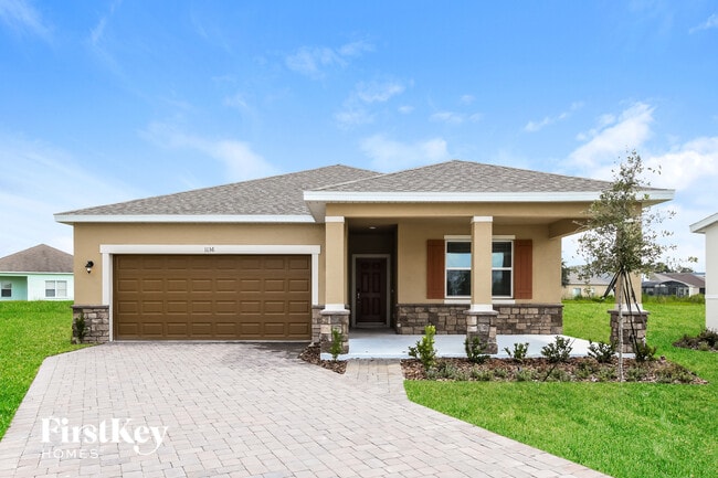 Building Photo - 1136 Spokane Pt