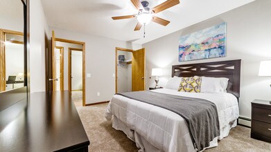 Heritage Heights Apartments photo'