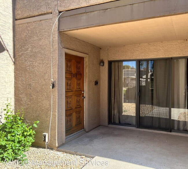 Foto del edificio - 2 br, 2 bath House - 5998 N 78th St #104