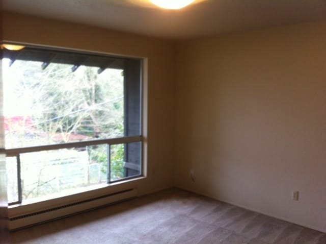 Building Photo - Bremerton Area Duplex