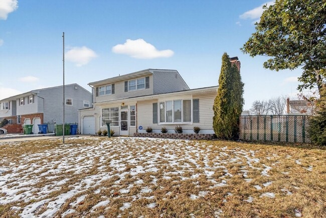 Foto del edificio - 77 Marsh Ave