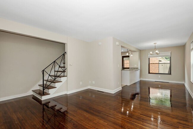 Foto del edificio - 640 Blenheim Rd
