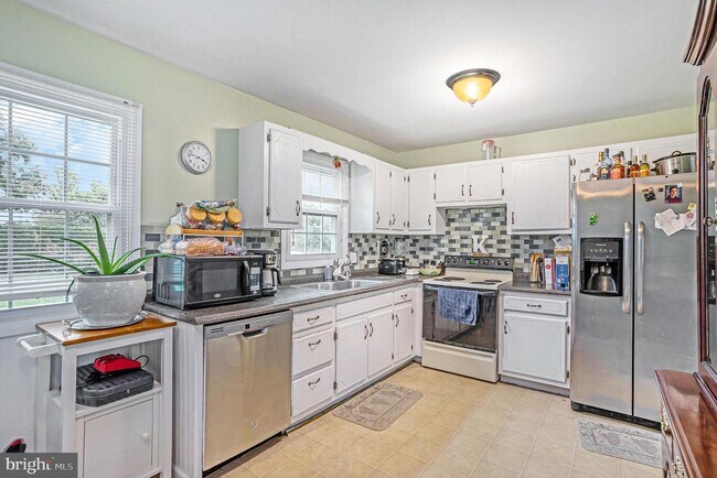 Building Photo - 1306 Aspen Ct