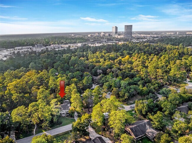 Building Photo - 26715 Maplewood Dr