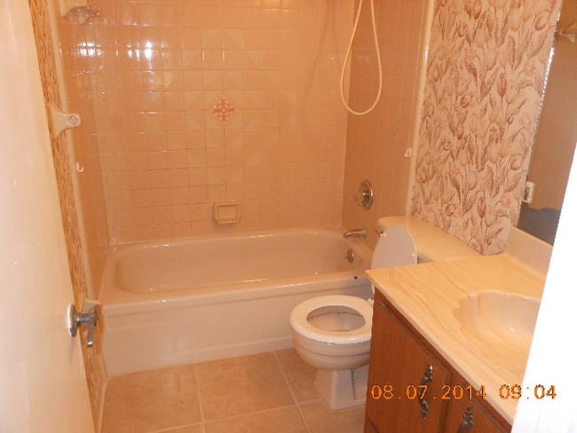 Building Photo - BEAUTIFUL 3 BEDROOM 2 BATH LOCATED IN PORT ORANGE