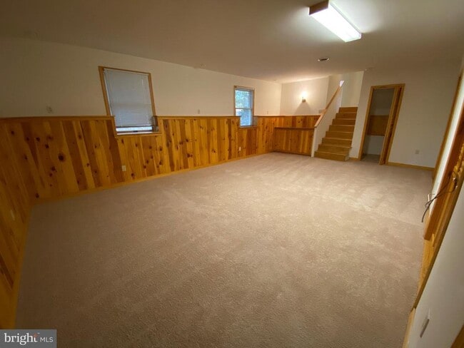 Building Photo - 7402 Kings Hwy