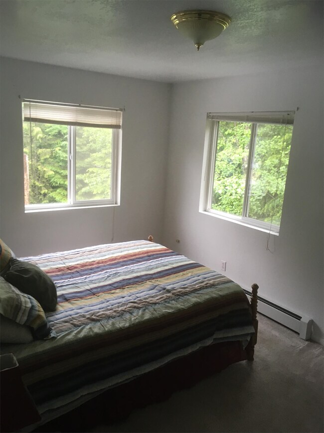 Foto del edificio - 601-721 Deermount St