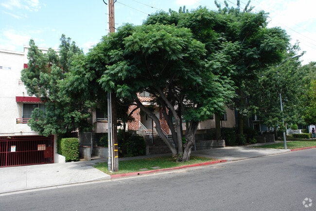 Building Photo - 7241 Vassar Ave