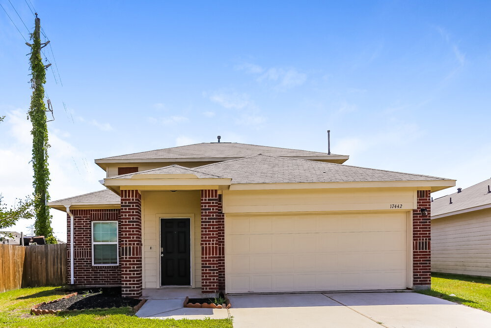 Foto principal - 17442 Hayley Springs Ct