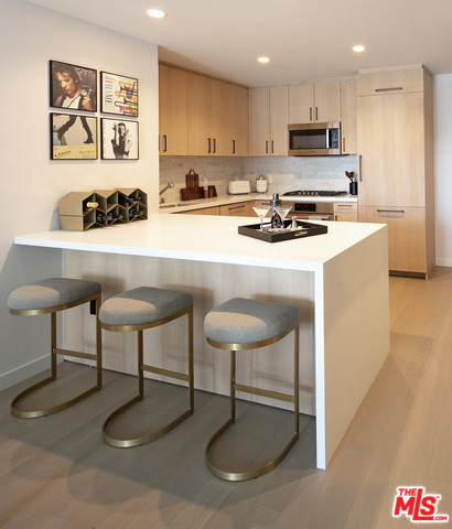 Foto del edificio - 1755 Argyle Ave