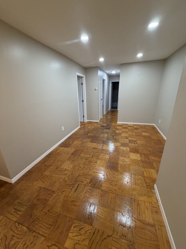 Photo - 1 C Hemlock Dr Townhome