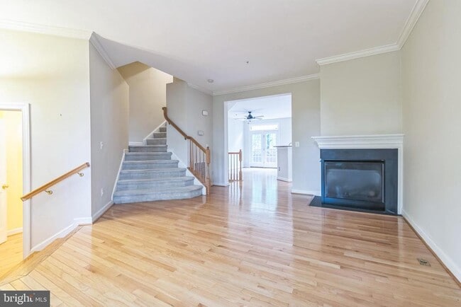 Building Photo - 8159 Skelton Cir