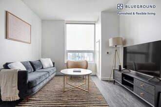 Building Photo - 2116 4th Ave