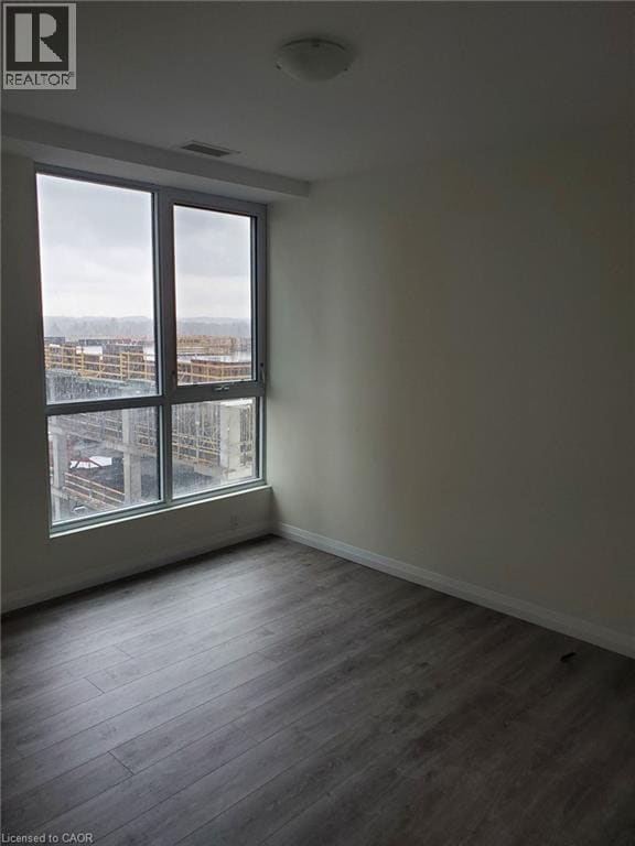 Building Photo - 104 Garment St